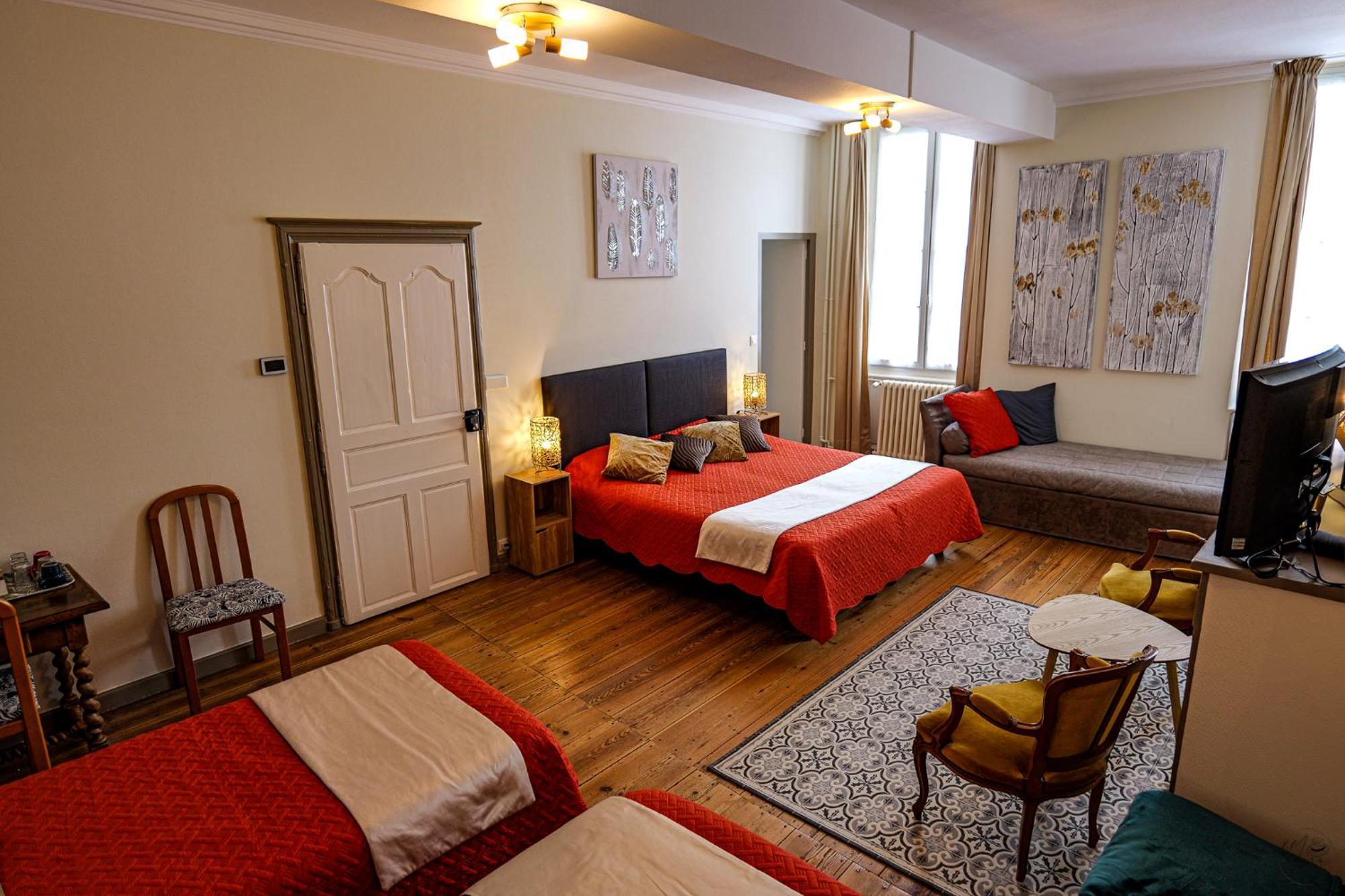 La Maison Duffour D'hotes Avec Petit Dejeuner Alojamento de Acomodação e Pequeno-almoço