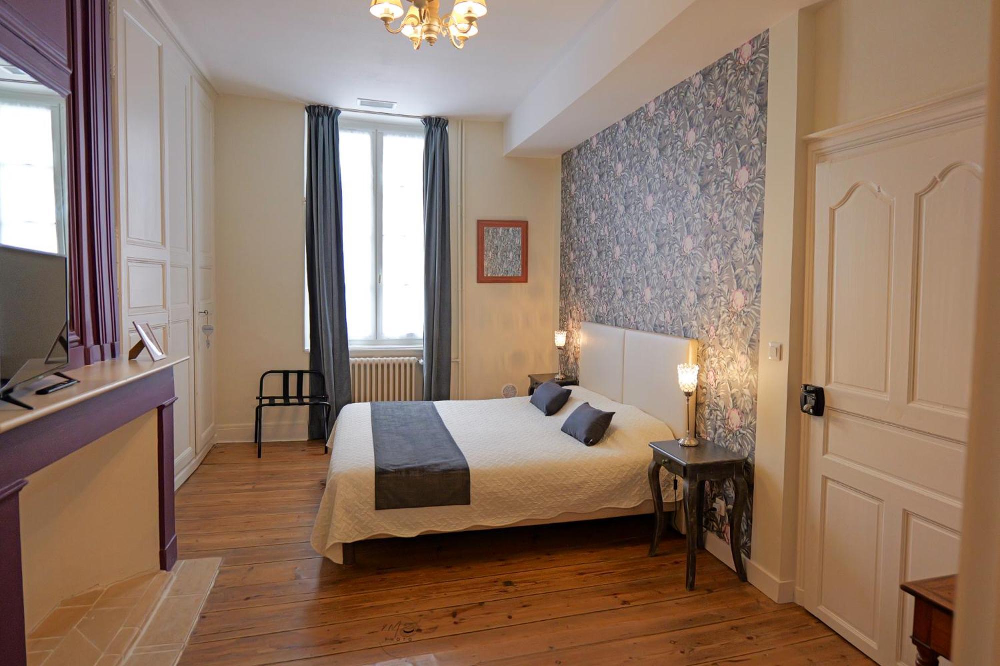La Maison Duffour D'hotes Avec Petit Dejeuner Alojamento de Acomodação e Pequeno-almoço 3*